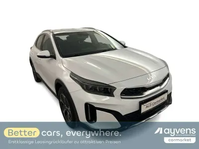 Używany Kia XCeed Vision 105 KM (77 kW) 2022 Biały SUV