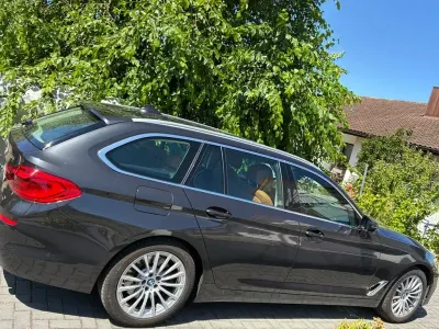 Gebraucht BMW 530 Sport Line 265 PS (194 kW) 2019 Grau Kombi