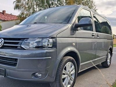 Usado VW Multivan Match 179 HP (131 kW) 2012 Cinzento Monovolume