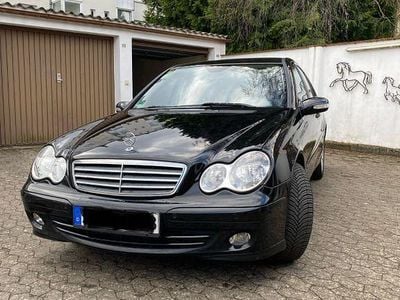 Gebraucht Mercedes C200 Classic 163 PS (119 kW) 2005 Schwarz Limousine