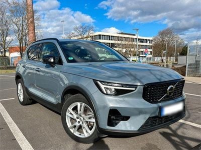 Gebraucht Volvo XC40 Ultimate 197 PS (144 kW) 2023 Grau SUV