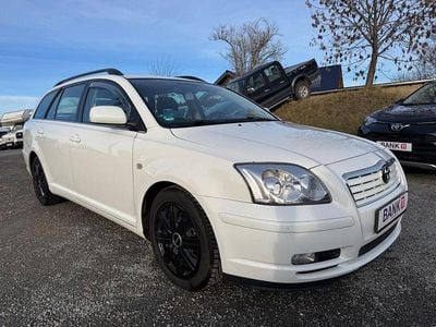 Gebraucht Toyota Avensis Sol 129 PS (94 kW) 2004 Weiß Limousine