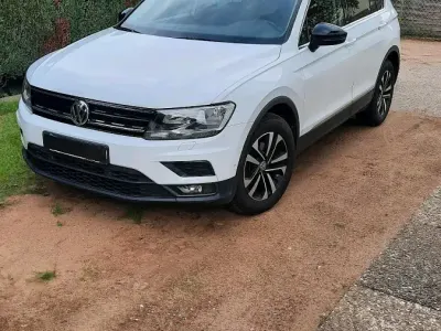 Gebraucht VW Tiguan 150 PS (110 kW) 2019 Weiß SUV