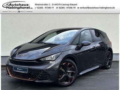 Quasargrau Gebraucht 2024 Cupra Born Kleinwagen | 32.690 € (Teuer)