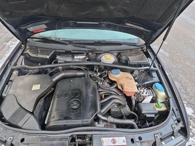 Gebraucht Audi A4 125 PS (91 kW) 1998 Blau Limousine