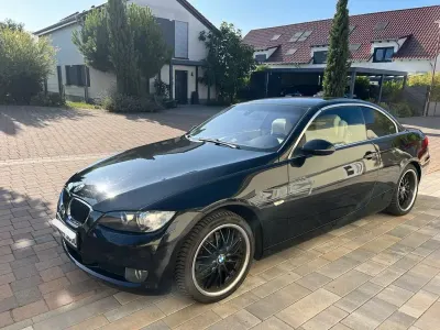 Gebraucht BMW 320 Cabriolet Performance 177 PS (130 kW) 2008 Schwarz Cabrio