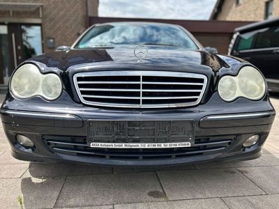 Mercedes C200