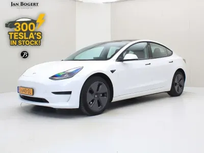 Usata Tesla Model 3 Standard Range 225 kW (306 CV) 2023 Bianco Berlina