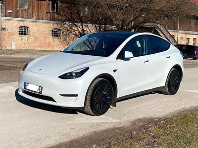 gebraucht Tesla Model Y Long Range (LR) 8-Fach