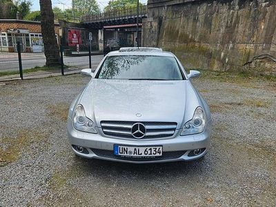 Brugt Mercedes CLS300 231 HK (169 kW) 2010 Sølv Sedan
