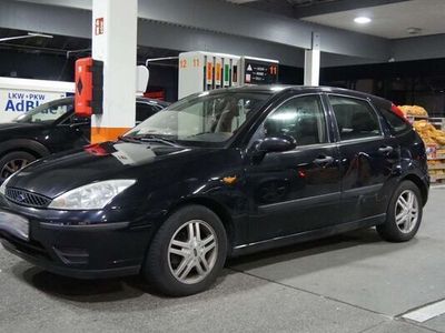 gebraucht Ford Focus 1.6 Schwarz, Klima, elkt. Fenster