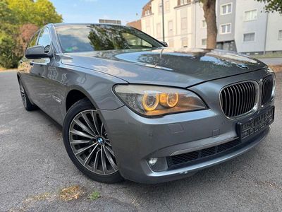 BMW 740