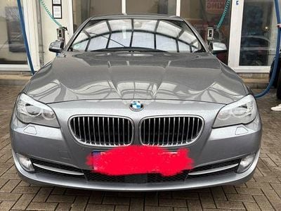 Grau Gebraucht 2013 BMW 520 Kombi | 12.500 € (Guter Preis)