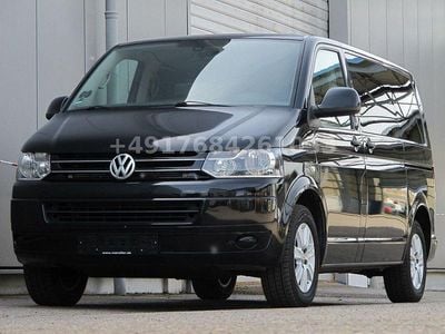 Second-hand VW T5 Comfortline 140 CP (102 kW) 2011 Negru Van