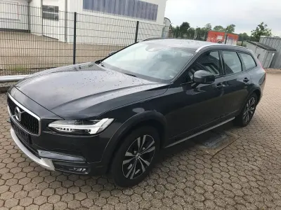 Gebraucht Volvo V90 CC Pro 190 PS (139 kW) 2019 Grau Kombi
