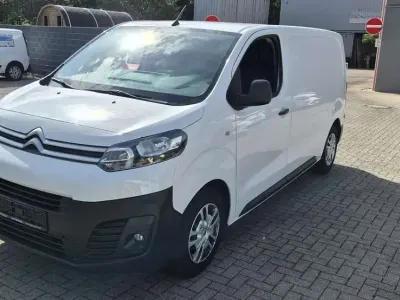 Gebraucht Citroën Jumpy 179 PS (131 kW) 2020 Lack weiss banquise/typ aussen Van / Kleinbus