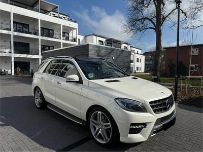 Gebraucht Mercedes ML350 AMG Edition 1 252 PS (185 kW) 2012 Weiß SUV