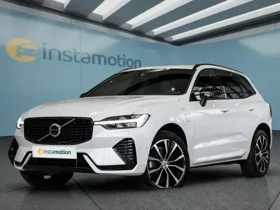 Gebraucht Volvo XC60 Plus 349 PS (256 kW) 2022 Weiß SUV