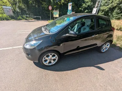 Gebraucht Ford Ka Titanium 69 PS (50 kW) 2010 Schwarz Kleinwagen