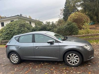 Gebraucht Seat Leon Style 105 PS (77 kW) 2015 Grau Limousine
