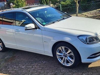 Gebraucht Mercedes C180 Avantgarde 156 PS (114 kW) 2011 Weiß Kombi