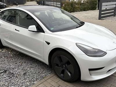 Gebraucht 2021 Tesla Model 3 Standard Range Plus Limousine | 22.000 € (Guter Preis)