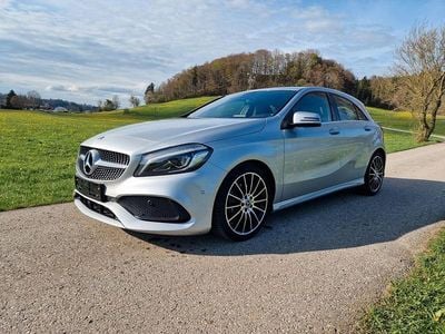 Usata Mercedes A200 AMG line 156 CV (114 kW) 2018 Argento Berlina
