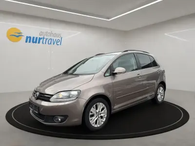Gebraucht VW Golf Plus Life 122 PS (89 kW) 2013 Braun Van / Kleinbus