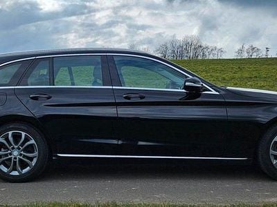 Gebraucht Mercedes C220 Avantgarde 170 PS (125 kW) 2015 Schwarz Kombi