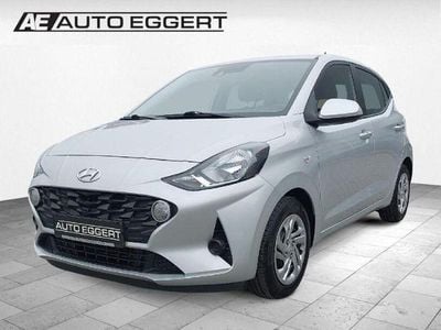 Gebraucht Hyundai i10 Select 67 PS (49 kW) 2023 Silber Kleinwagen