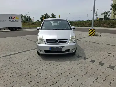 Gebraucht Opel Meriva Cosmo 101 PS (74 kW) 2004 Silber Van / Kleinbus