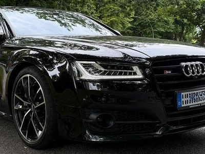 Audi S8 plus