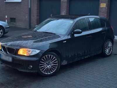 Gebraucht BMW 120 180 PS (132 kW) 2007 Schwarz Kleinwagen