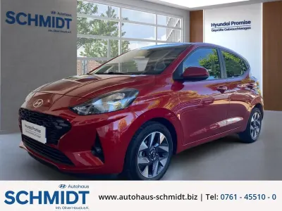 Gebraucht Hyundai i10 Trend 63 PS (46 kW) 2025 Rot Kleinwagen