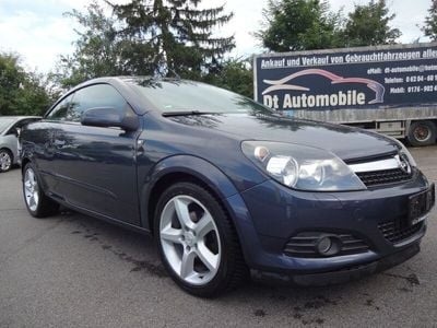 Blau Gebraucht 2007 Opel Astra Cabriolet Cosmo Cabrio | 2.800 € (Fairer Preis)