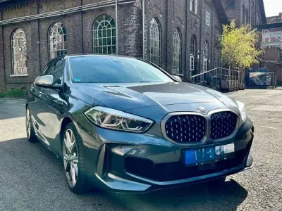 Brugt BMW M135 Performance 306 HK (225 kW) 2021 Grå Hatchback