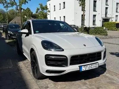 Gebraucht Porsche Cayenne GTS 460 PS (338 kW) 2020 Grau SUV