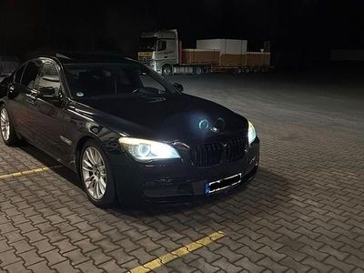 Gebraucht BMW 730 M Sport 245 PS (180 kW) 2012 Schwarz Limousine