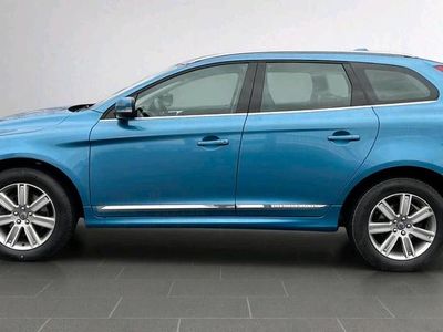 Blau Gebraucht 2017 Volvo XC60 SUV | 21.500 € (Fairer Preis)