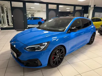 Gebraucht Ford Focus ST 280 PS (205 kW) 2022 Vasttrafik blue Limousine