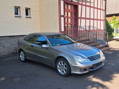 Mercedes C180