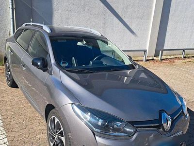 Gebraucht Renault Mégane GrandTour Bose Edition 132 PS (97 kW) 2015 Grau Kombi