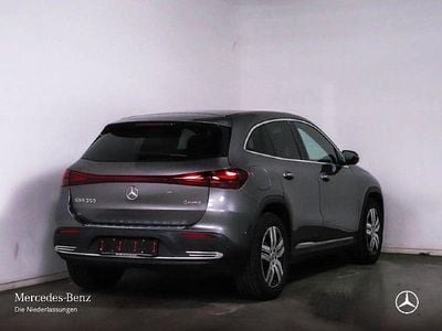 Mercedes EQA350