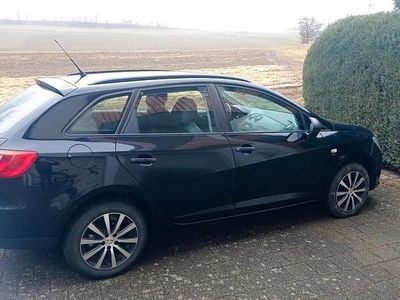 Schwarz Gebraucht 2013 Seat Ibiza ST Kombi | 4.700 € (Guter Preis)