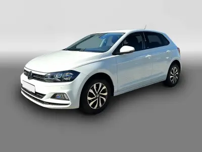 Usata VW Polo Active 95 CV (69 kW) 2021 Bianco Utilitaria