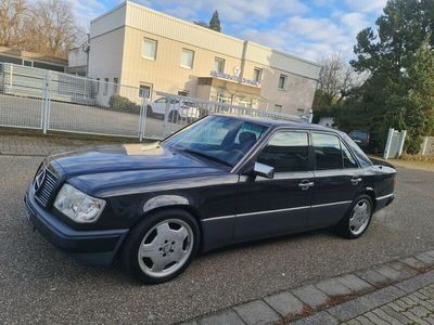 gebraucht Mercedes E260 124 TÜV NEU H Zeichen Garantie