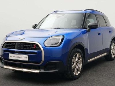 Second-hand Mini Countryman Favoured 218 CP (160 kW) 2025 Albastru SUV