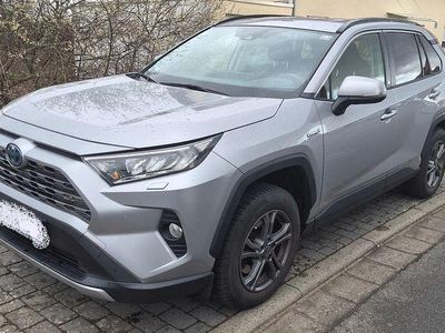 Gebraucht Toyota RAV4 Hybrid Team 218 PS (160 kW) 2021 Silber SUV