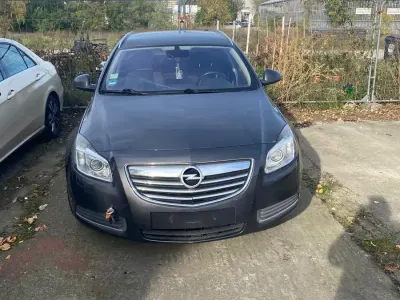 Gebraucht Opel Insignia 2010 Grau Coupé