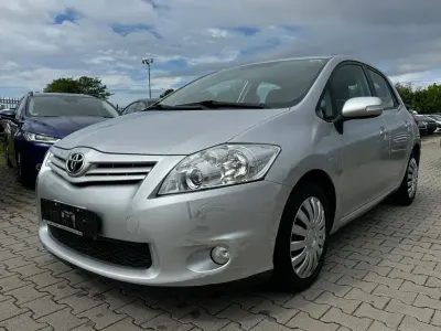 Gebraucht Toyota Auris Edition 132 PS (97 kW) 2011 Kleinwagen
